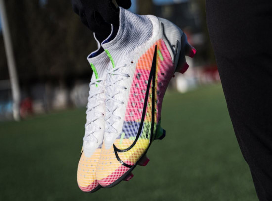 Loja de futebol online - Futbol Emotion PT - Blogs de futebol - Mercurial 21 VS adidas X ghosted - 1.jpg